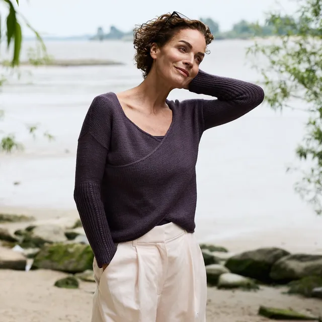 Rosy Green Wool Twilight Trail schema maglione