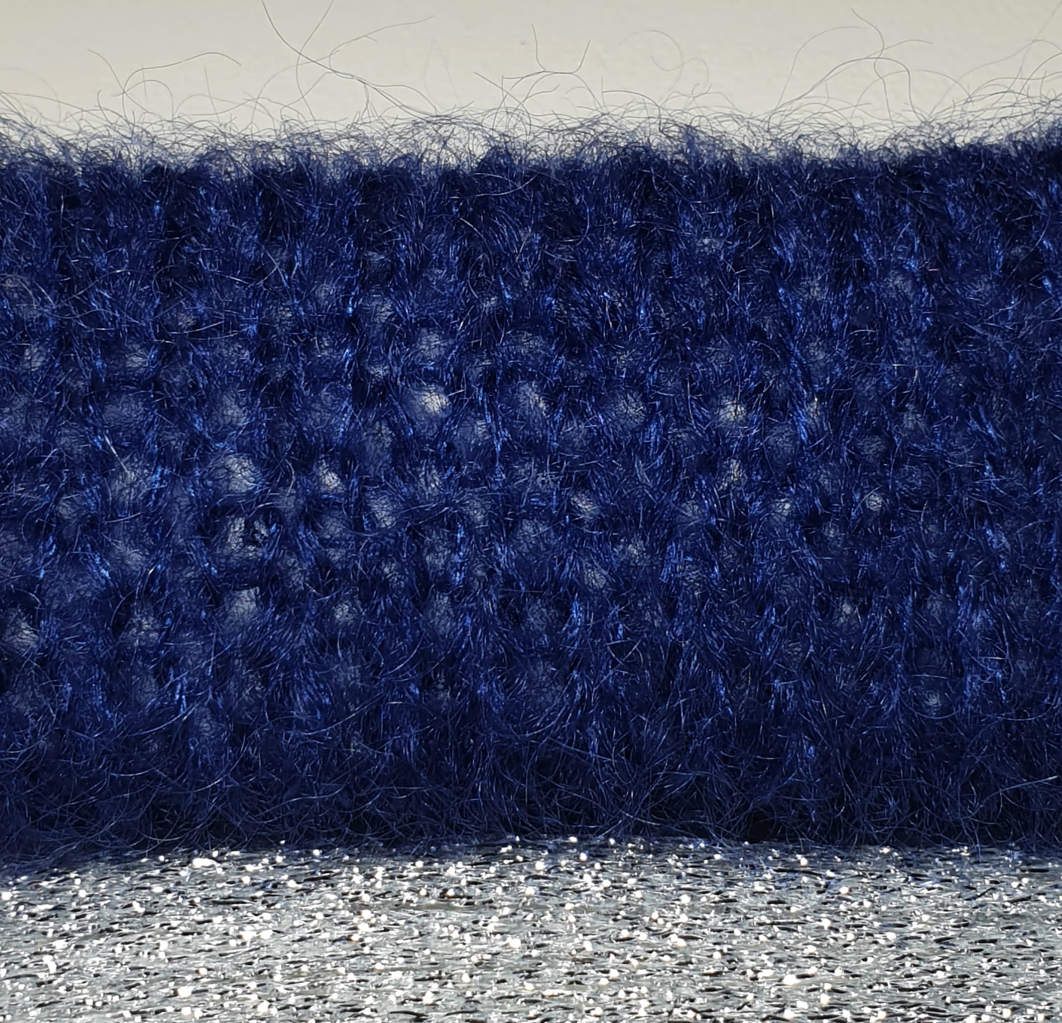 Anny Blatt Claire kit maglione girocollo mohair marino oro