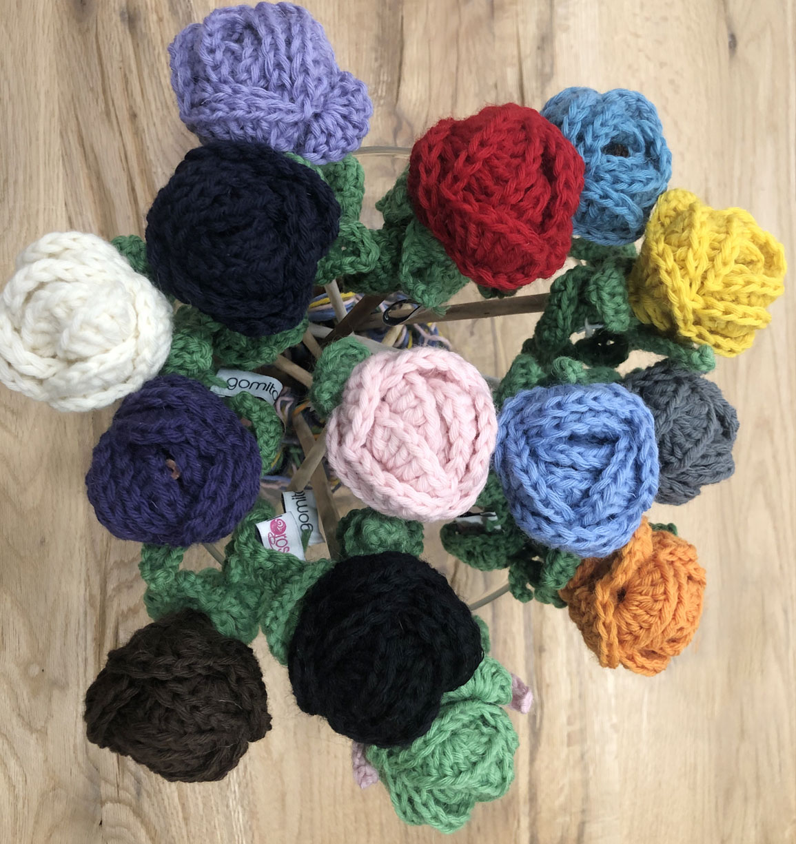 Gomitolorosa Flower Box rose uncinetto 15 pezzi fatte a mano