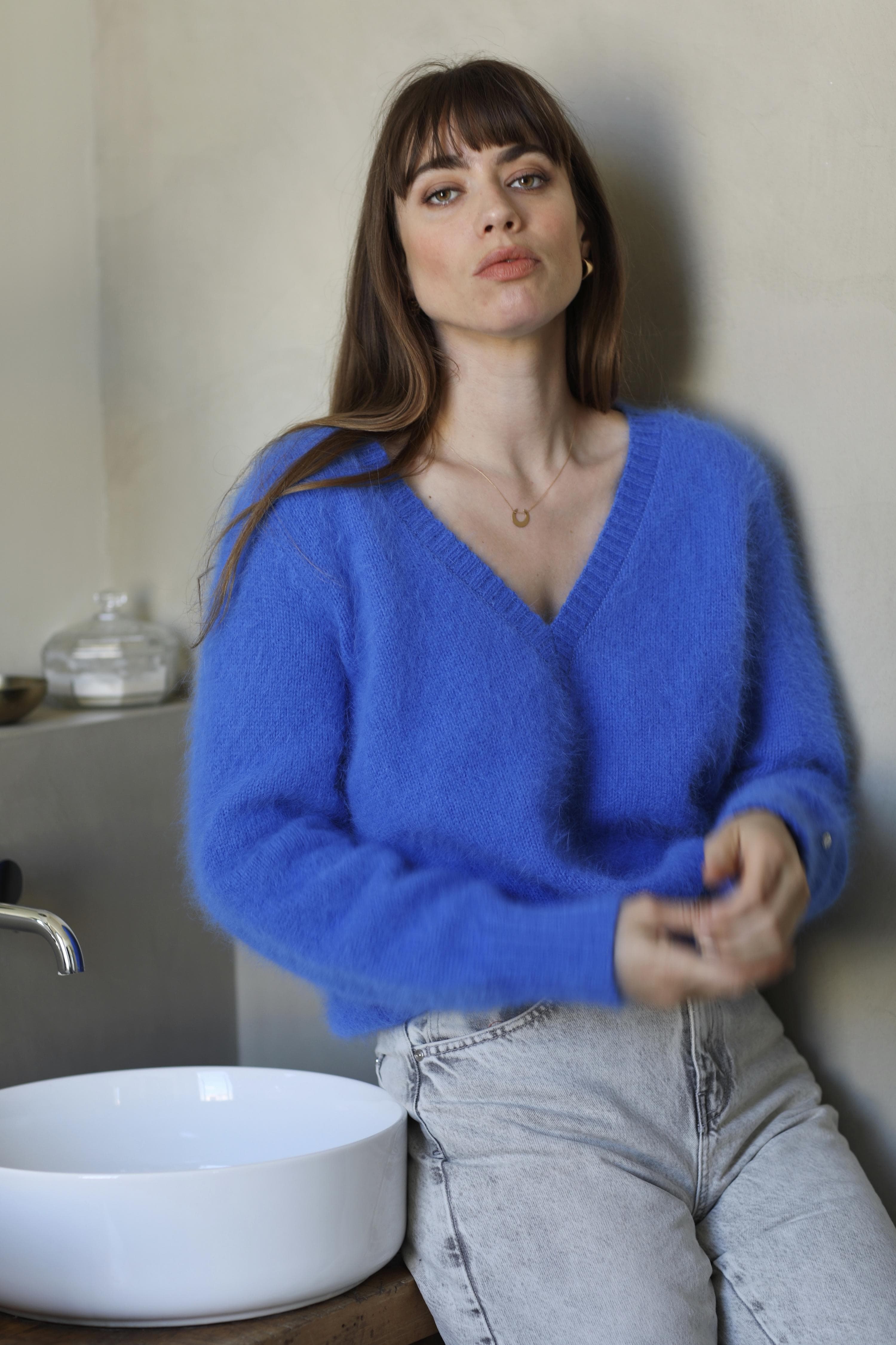 Annyblatt Avy pullover scollo V kit maglia angora