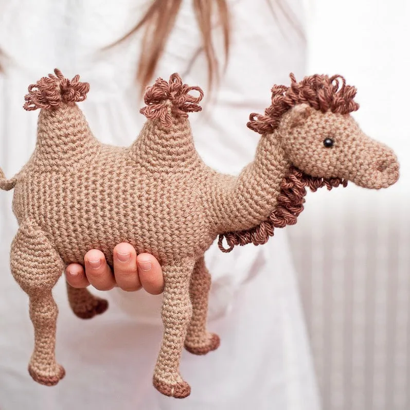 Pascuali Amigurumi Camel schema uncinetto cammello 25 cm