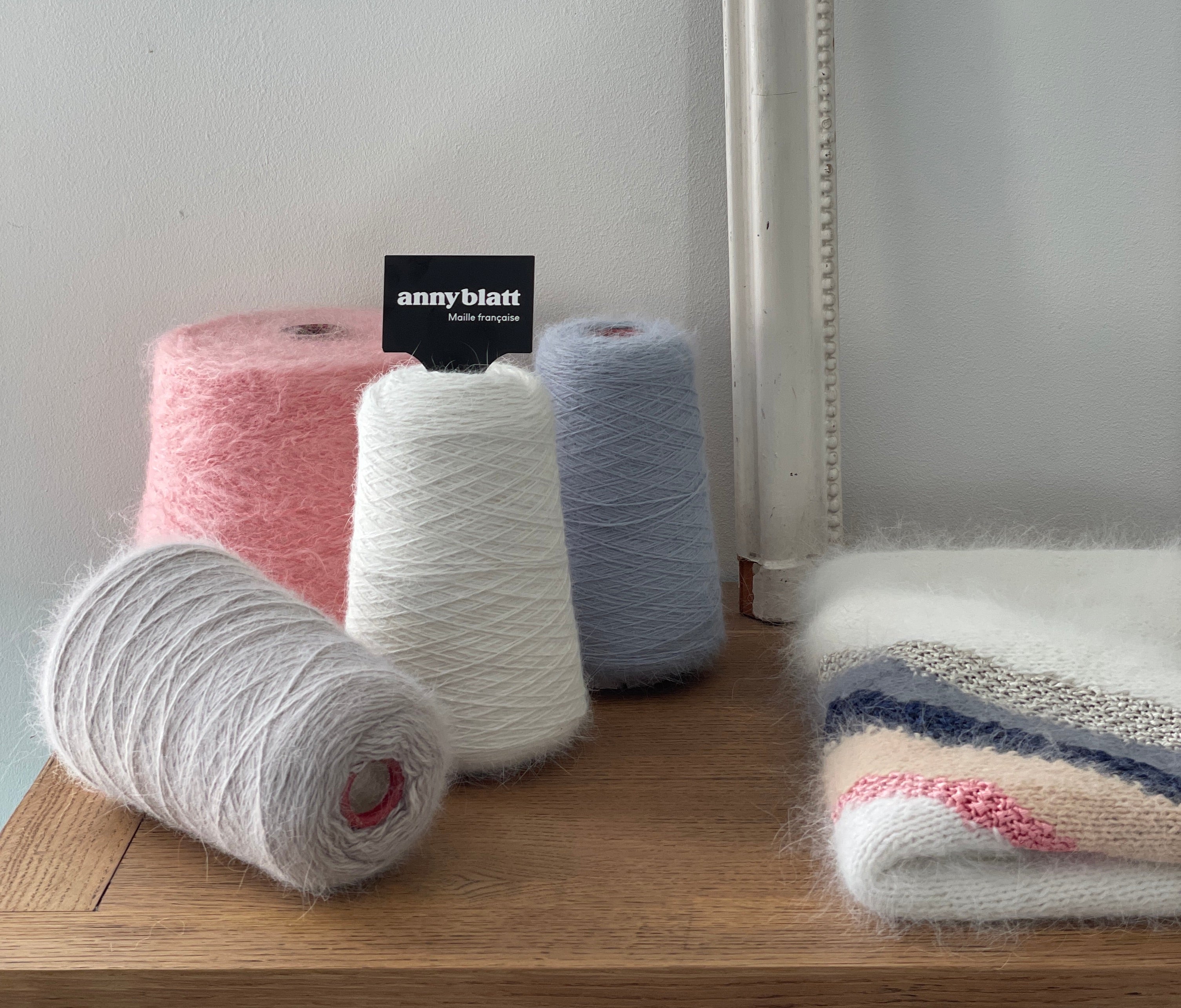 Anny Blatt Prestige cono filato angora 300g nero 100% angora