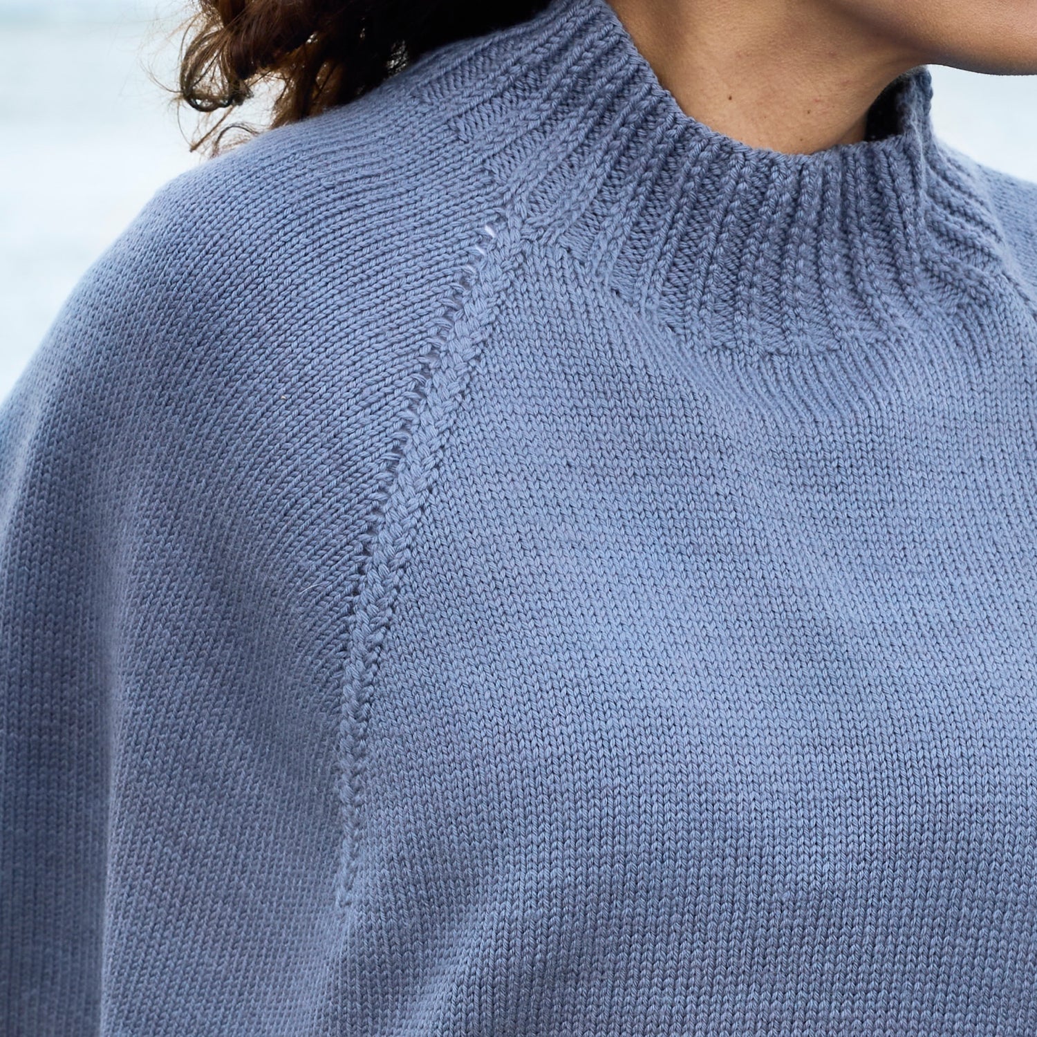 Rosy Green Wool Ingatan schema poncho top-down