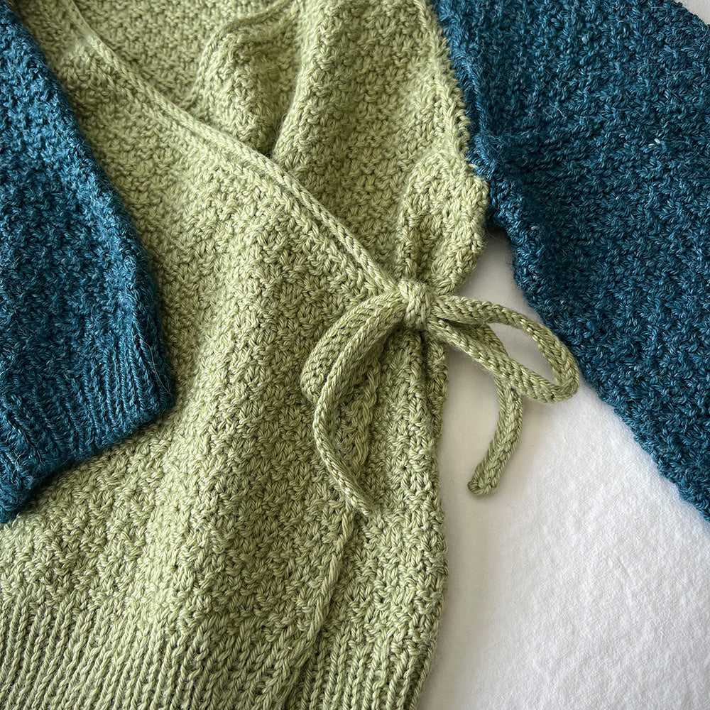 Pascuali Bow Snug schema giacca neonato bicolore