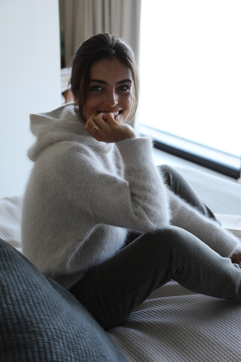 Annyblatt Pipa kit maglia felpa cappuccio angora