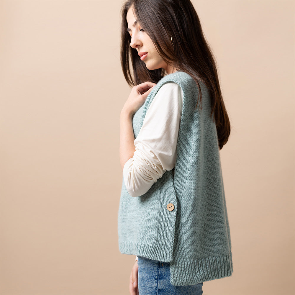Pascuali Velvety Throw slipover schema gilet bottoni