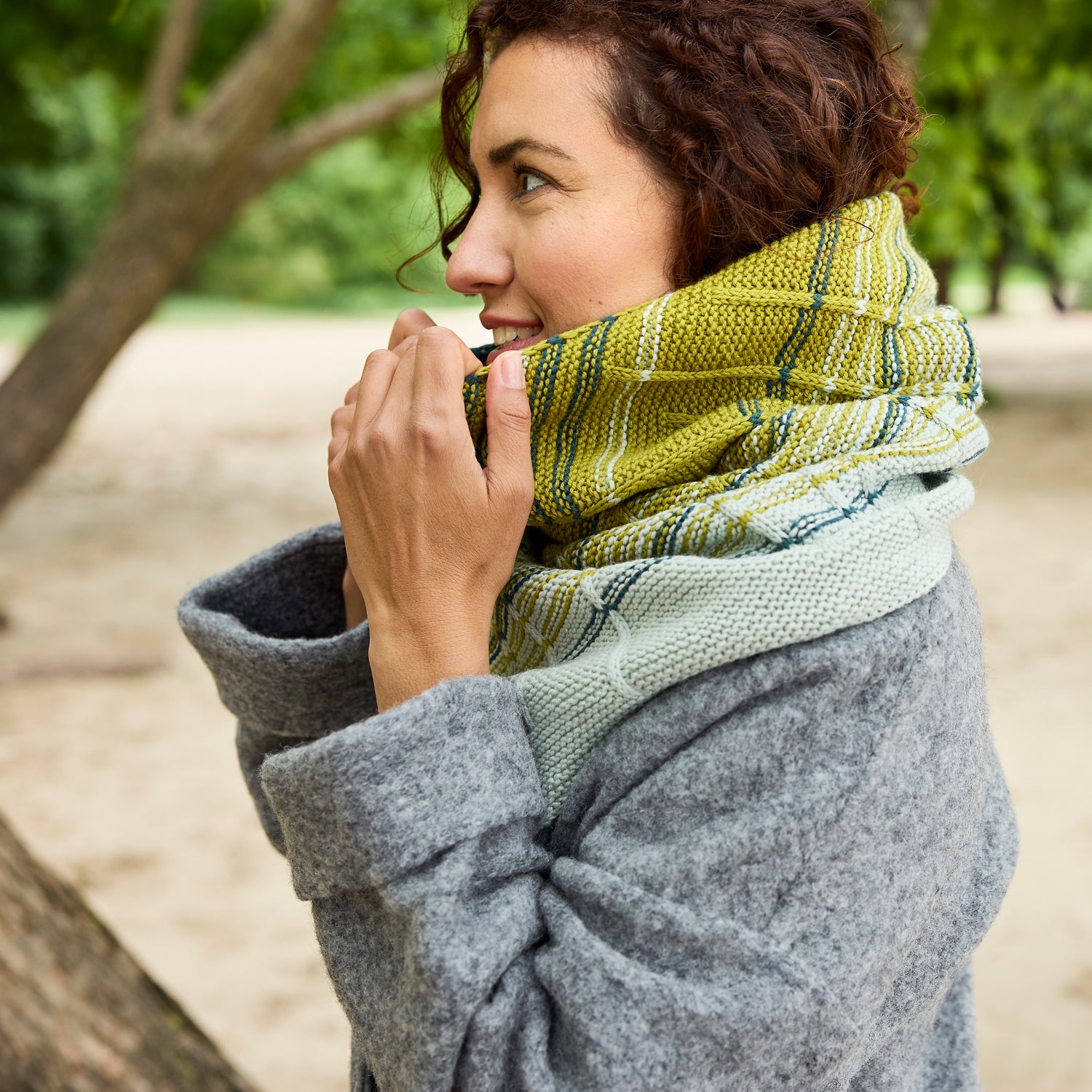 Rosy Green Wool Canto Schema Maglia Scaldacollo Sfumato