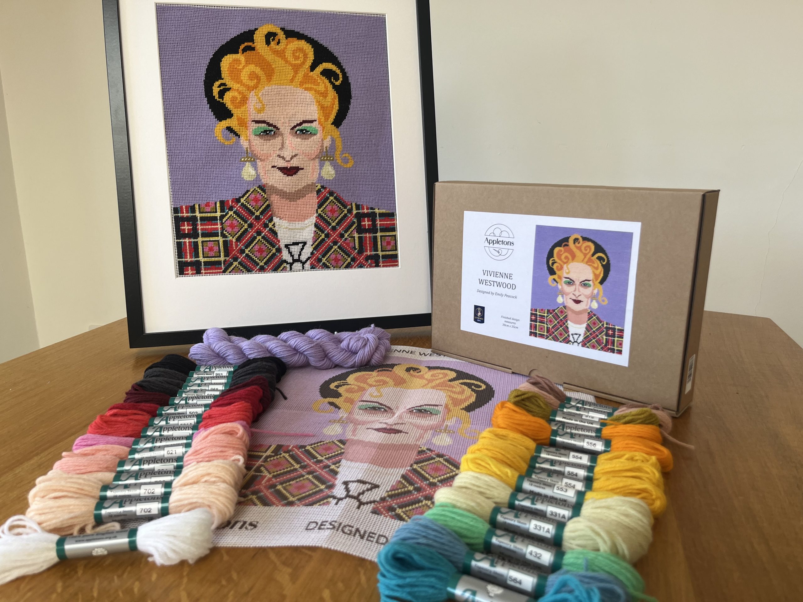 Appleton Vivienne Westwood kit arazzo