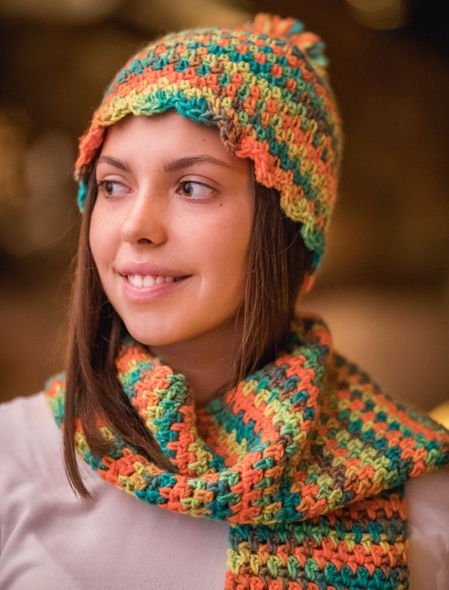 Rosarios4 272 Sciarpa e Cappello schema maglia donna con pon pon