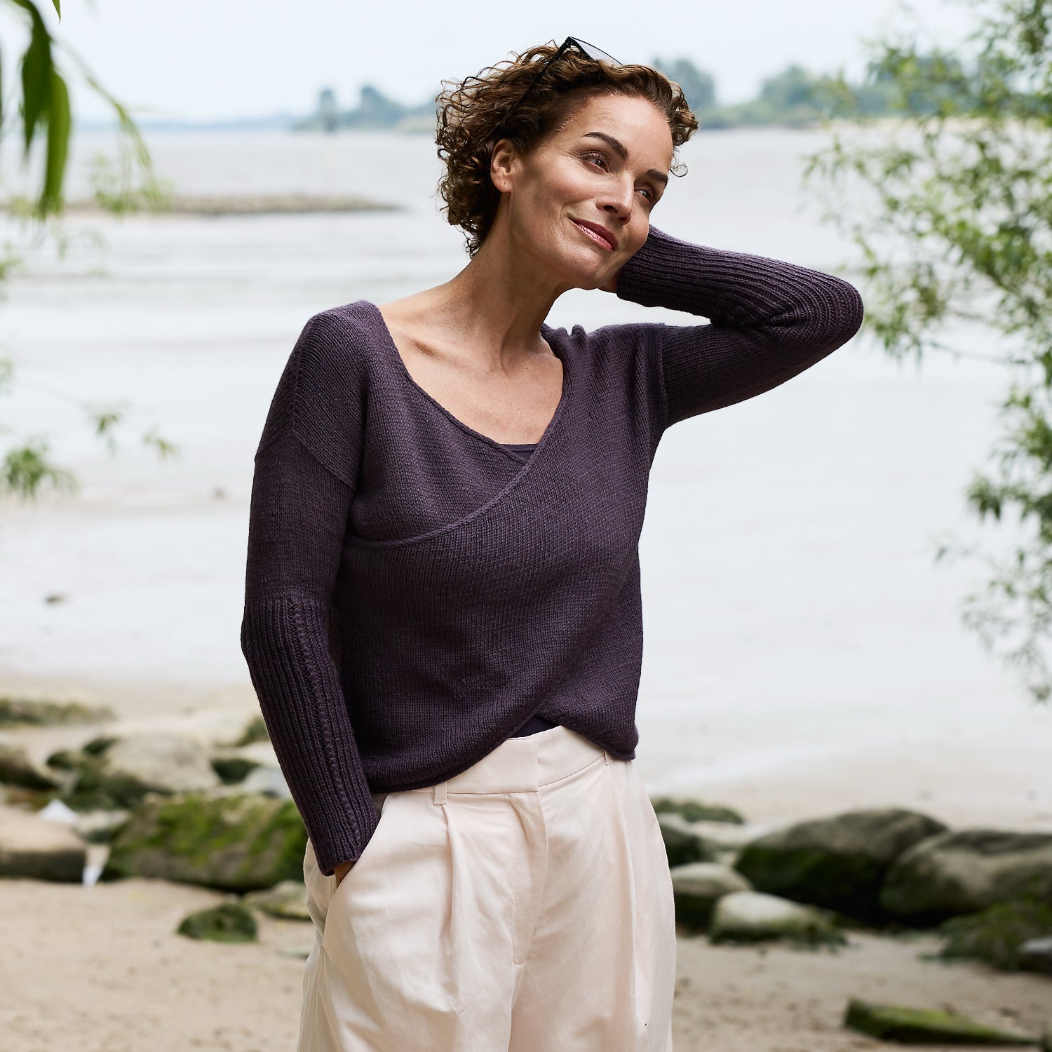 Rosy Green Wool Twilight Trail schema maglione