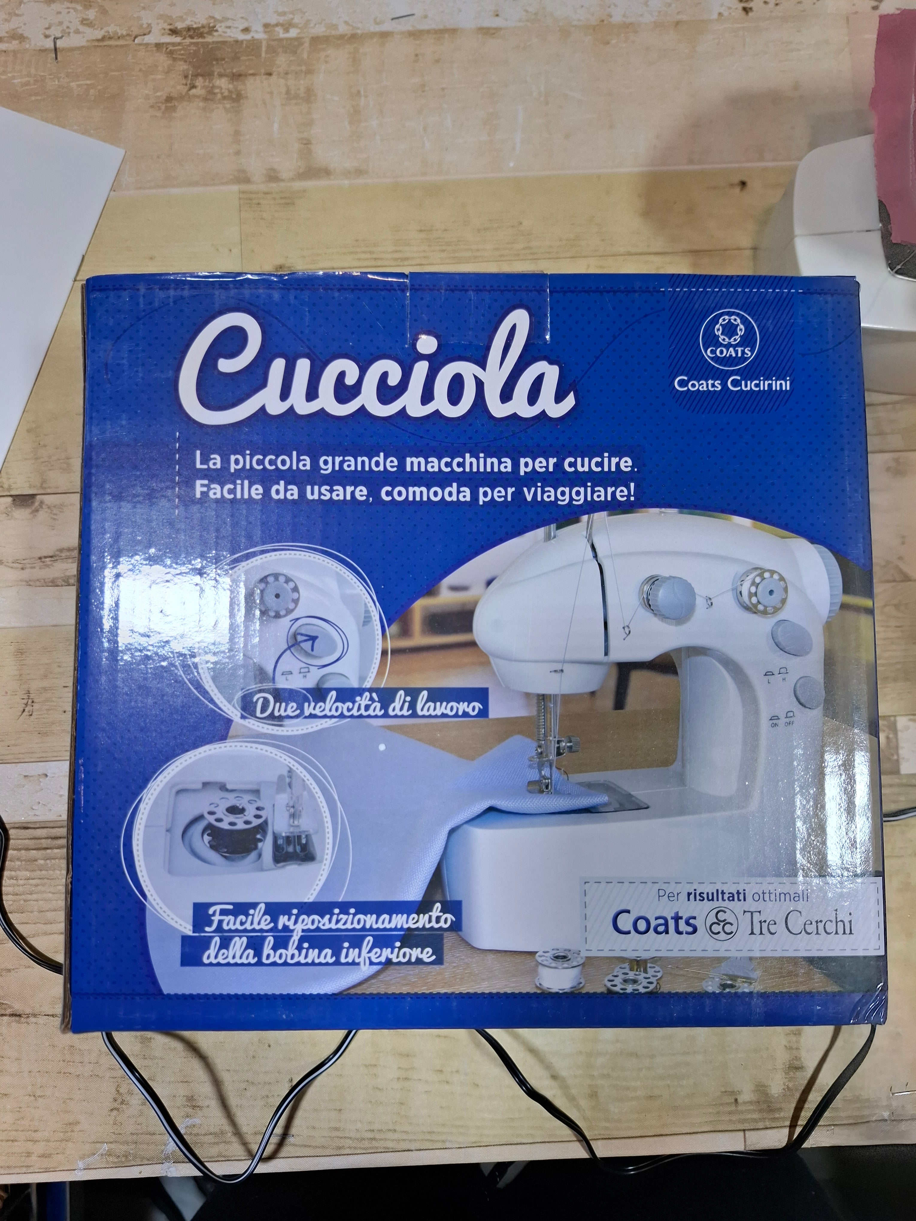 Il Filo di Arianna Cucciola mini macchina da cucire portatile