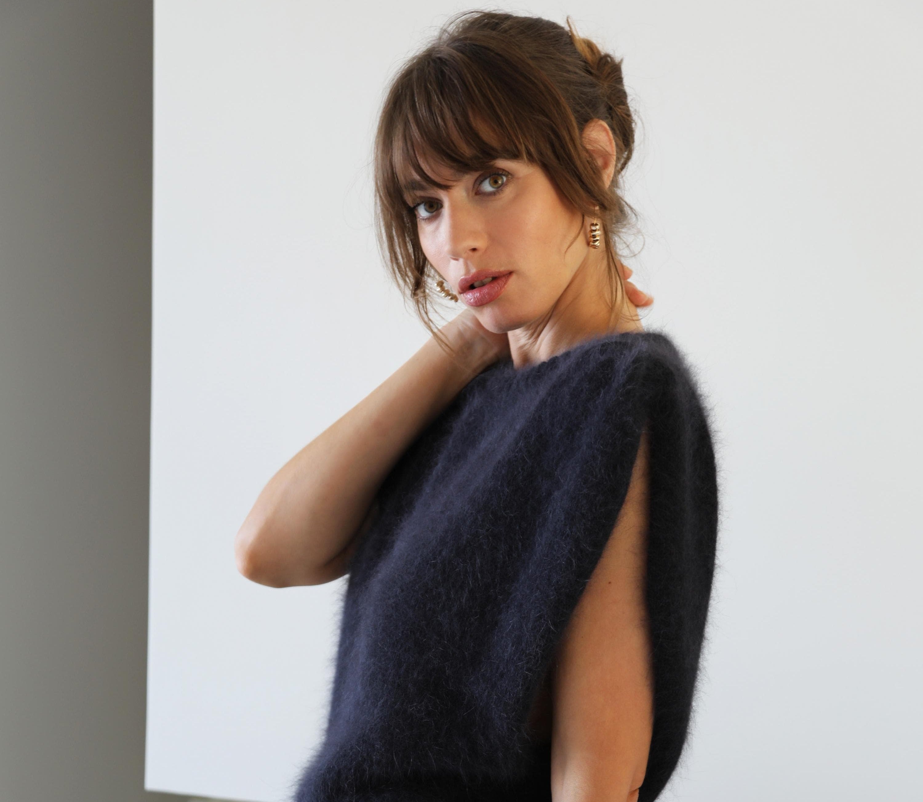 Anny Blatt Pearl maglione smanicato taglia S nero angora