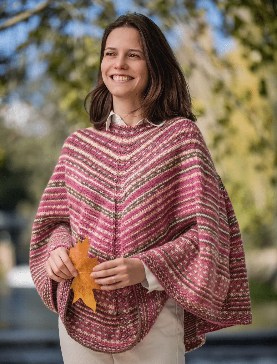 Rosarios4 413 Spot schema poncho donna