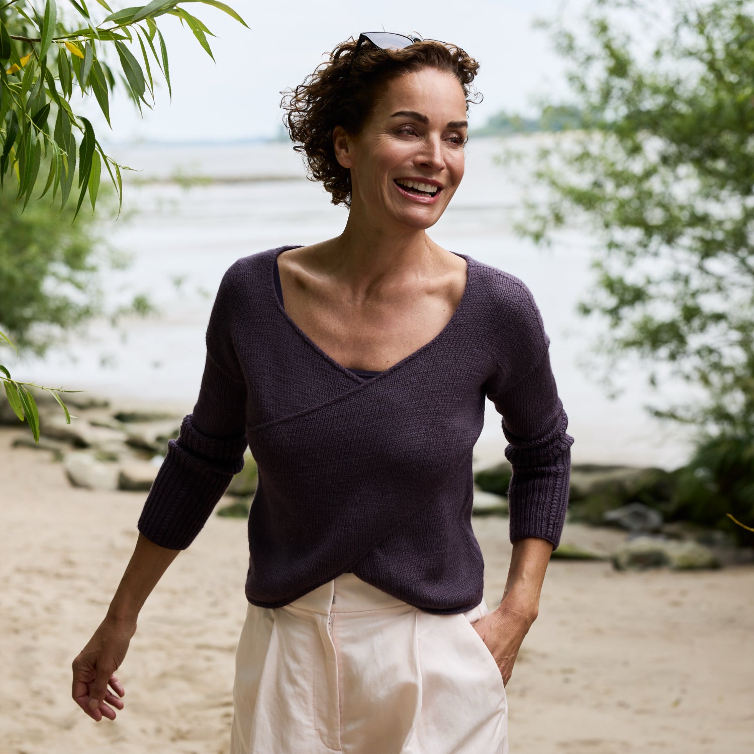 Rosy Green Wool Twilight Trail schema maglione