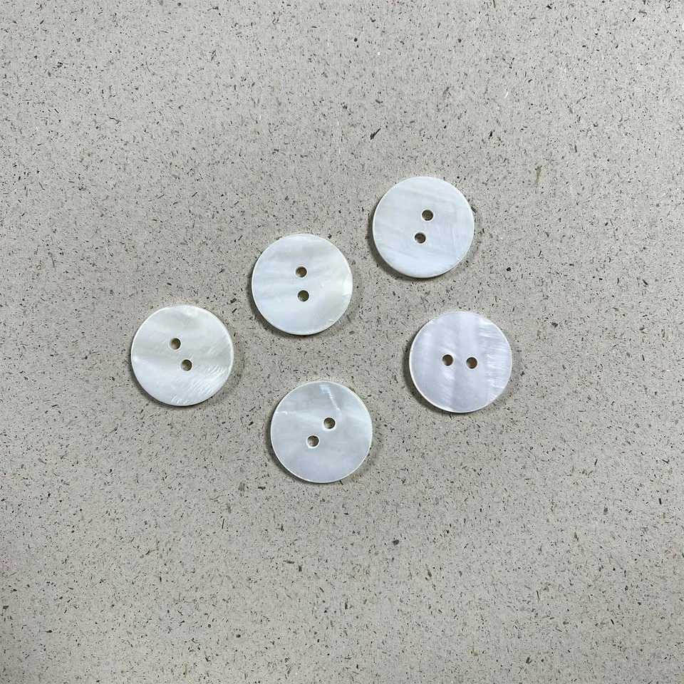 Pascuali bottoni madreperla bianchi 15 mm set 5 pezzi