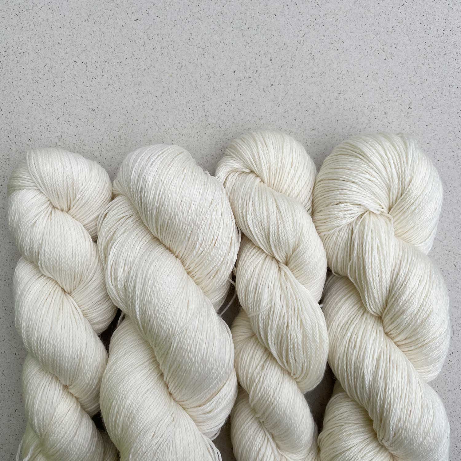 Pascuali Merino Baby Lace filato matassa 100 g lana merino da tingere