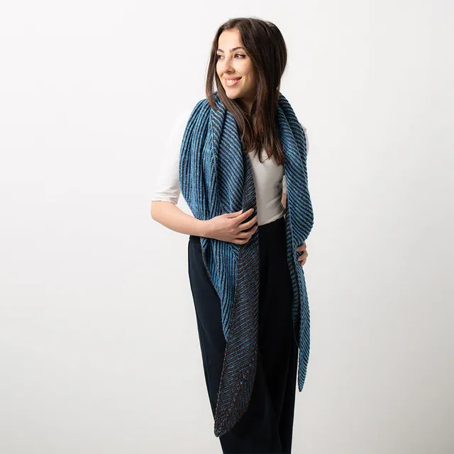 Pascuali Twisted Trapeze pattern maglia stola brioche
