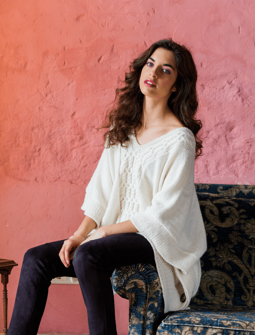 Rosarios4 182 Marialva schema poncho donna