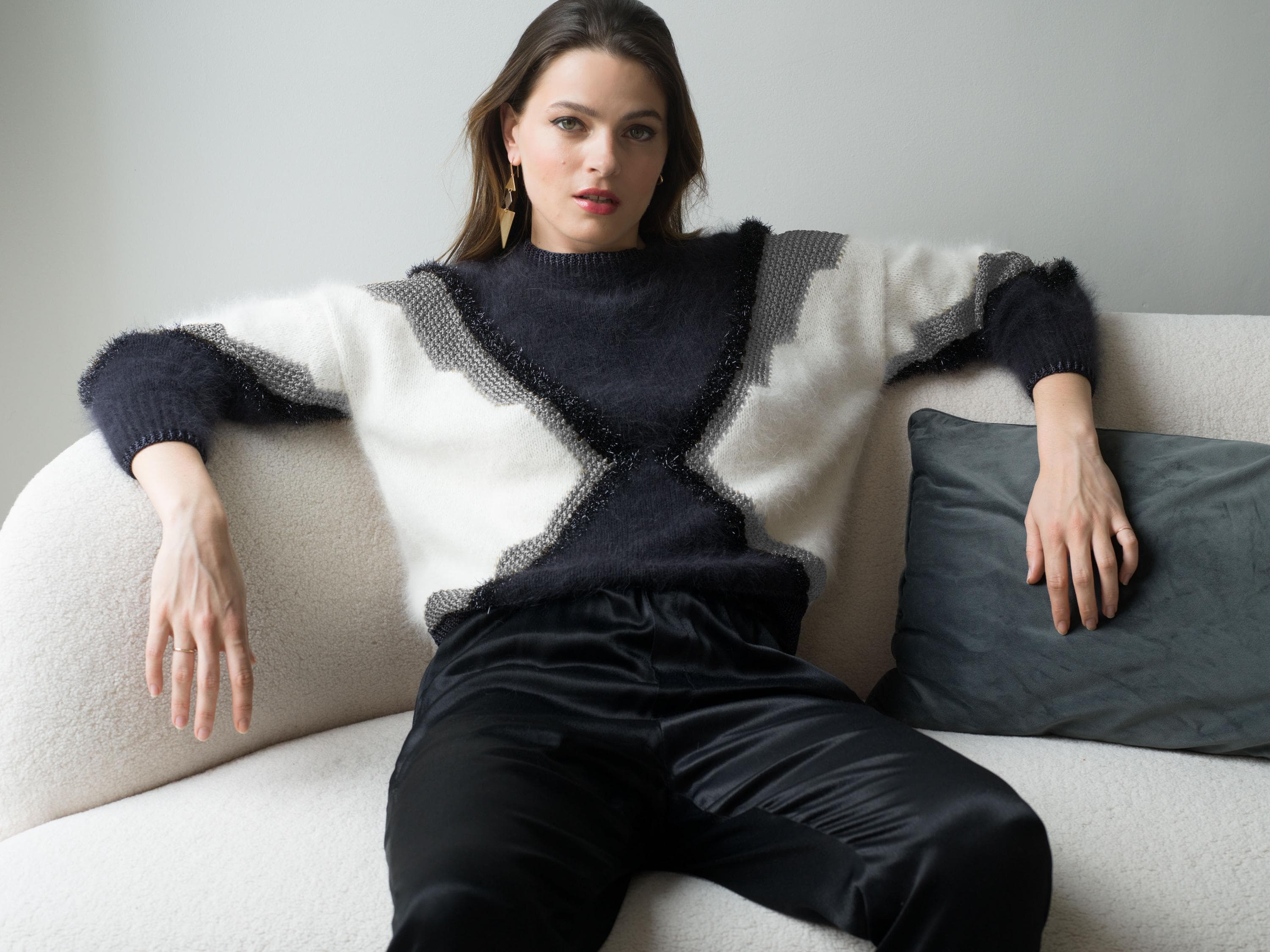 Annyblatt Stella modello maglia ai ferri angora dorato