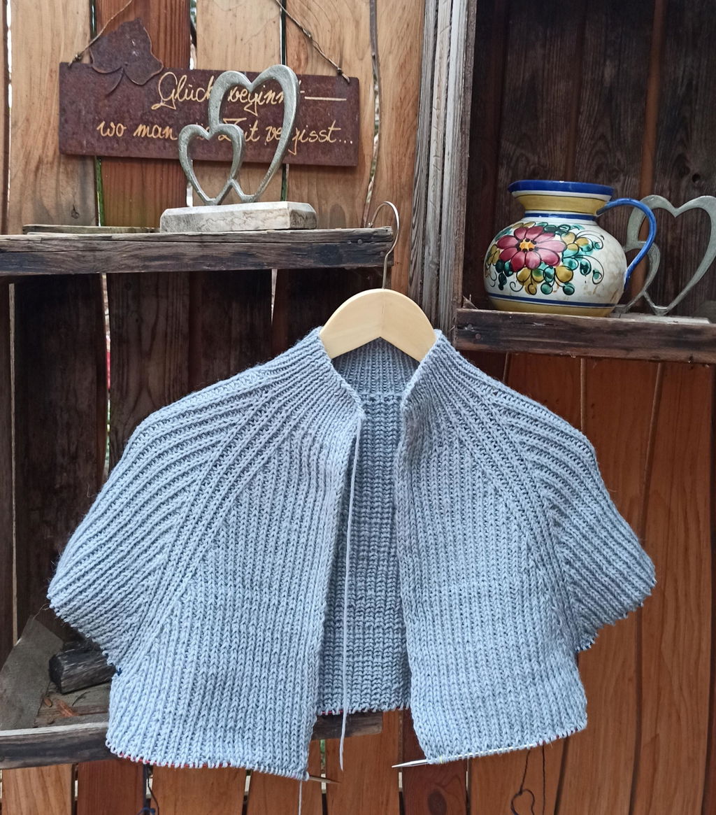 Pascuali Sayama filato lana lama e highland jacquard