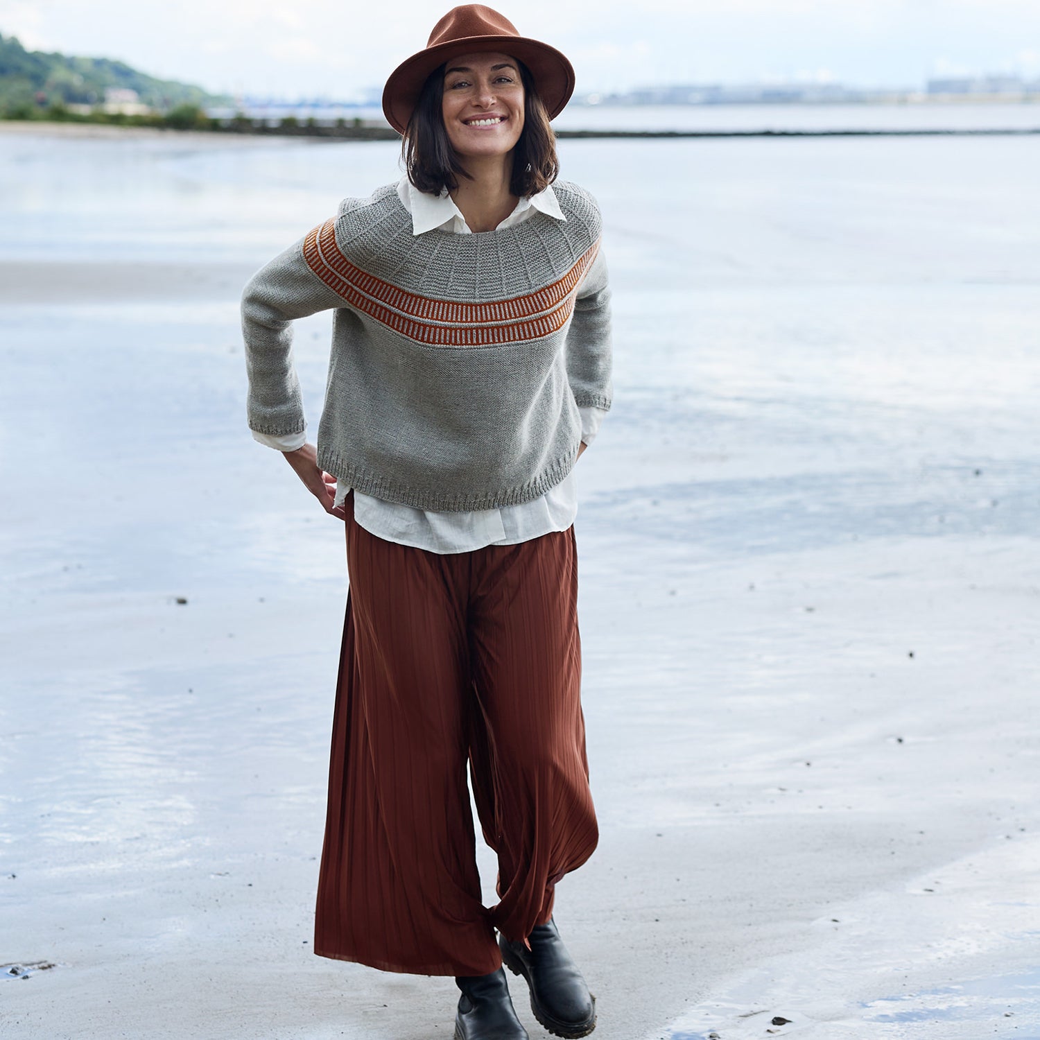 Rosy Green Wool Precious Memory schema maglione top-down