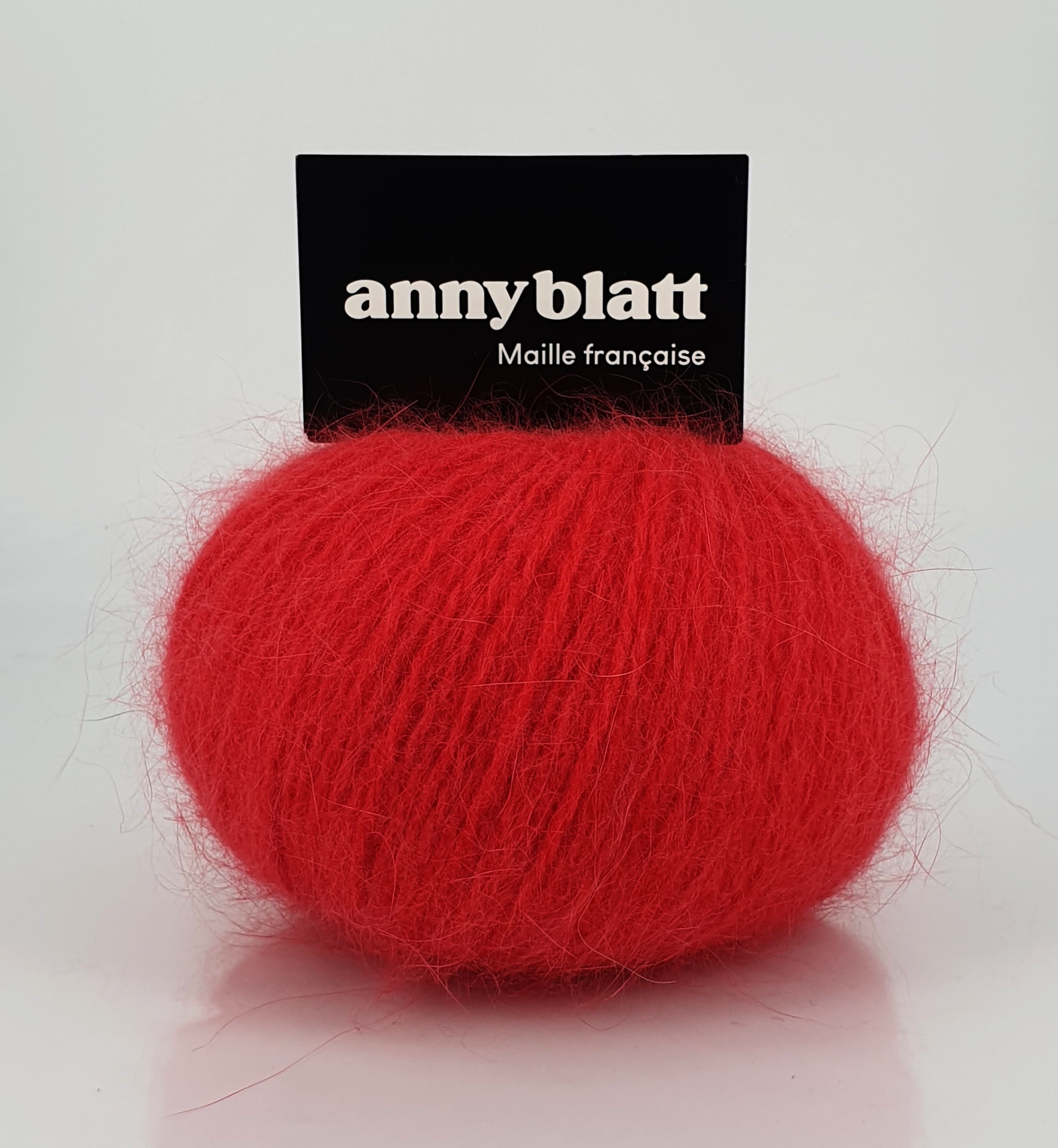 Anny Blatt Helsinki kit maglia muffole in angora