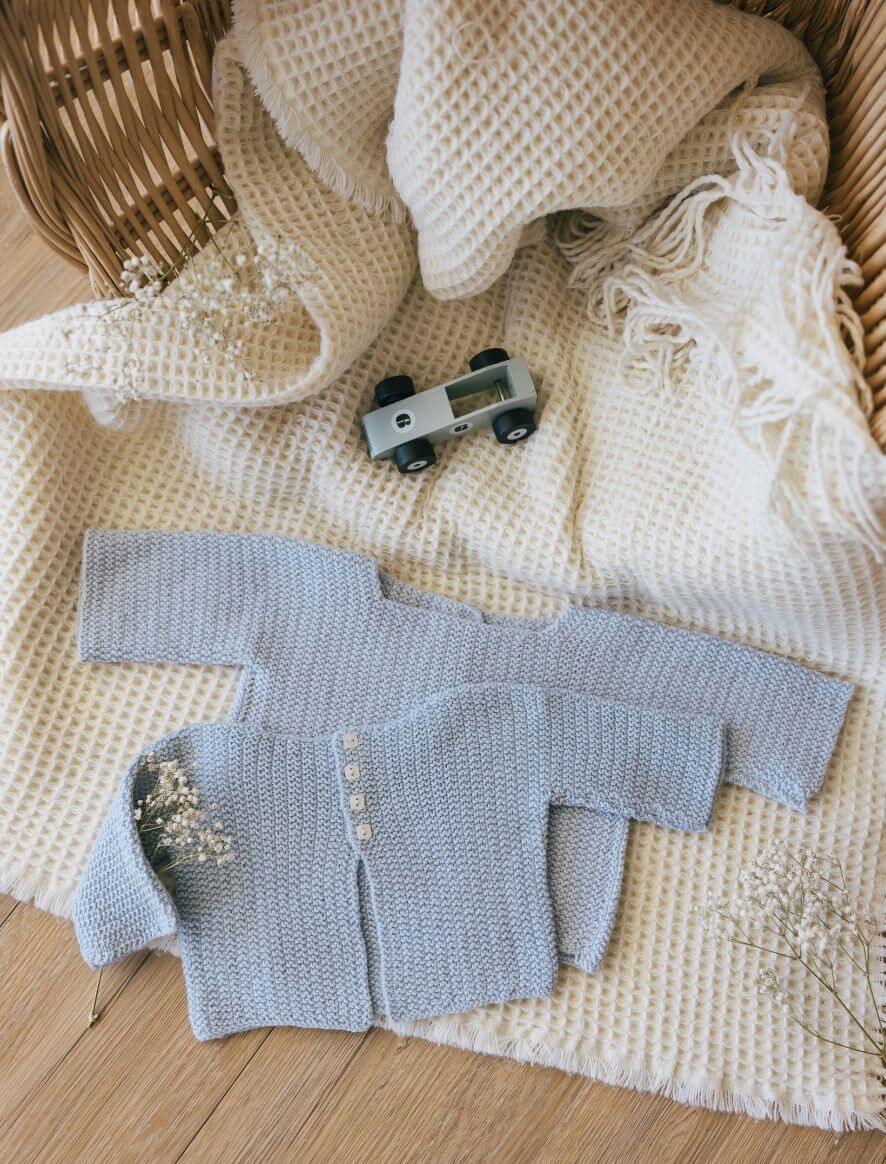 Rosarios4 439 Casaco Falua schema cardigan bambino