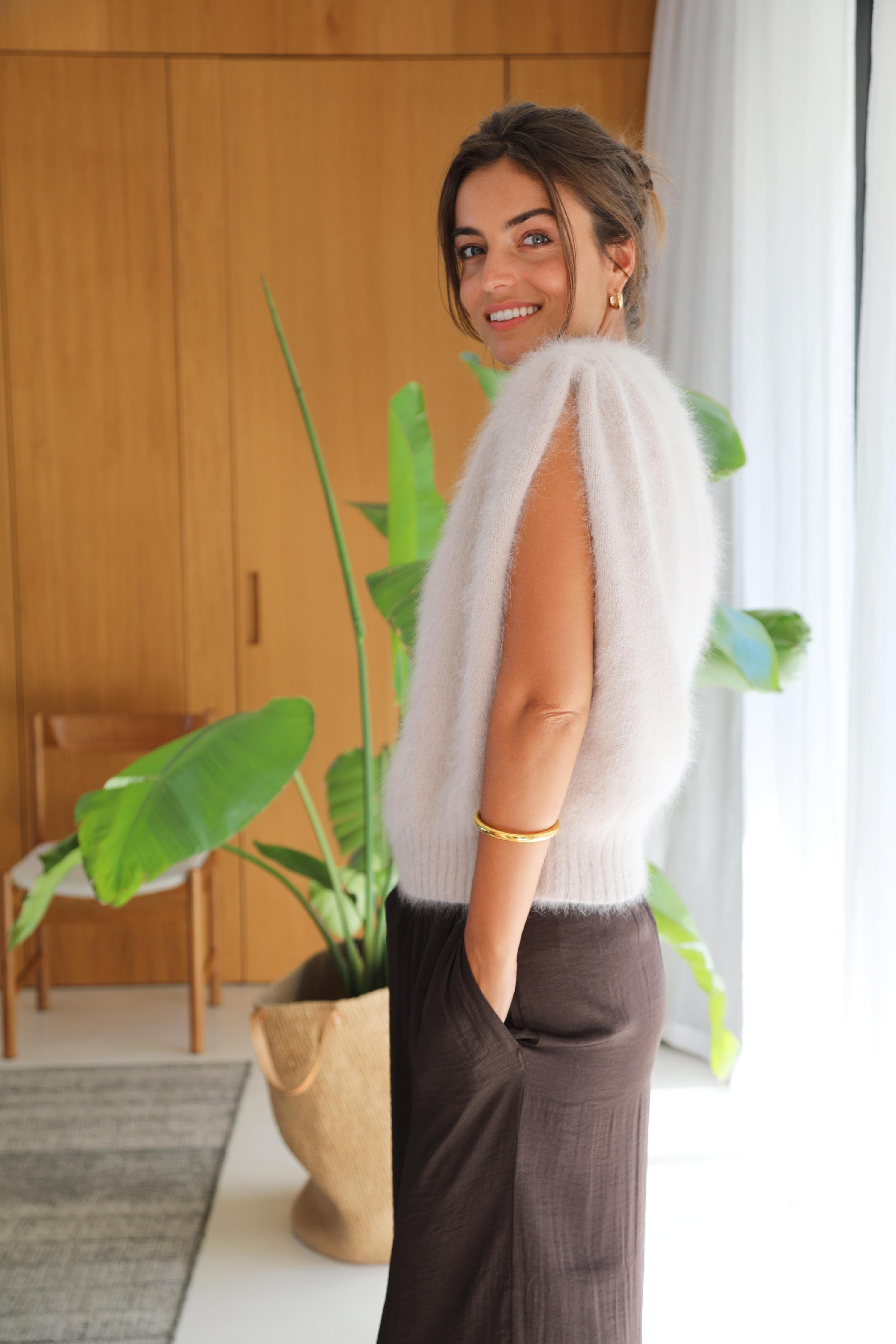 Anny Blatt Pearl Dune gilet smanicato angora francese