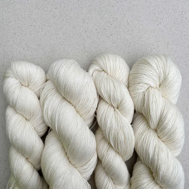 Pascuali Merino Baby Lace filato matassa 100 g lana merino da tingere