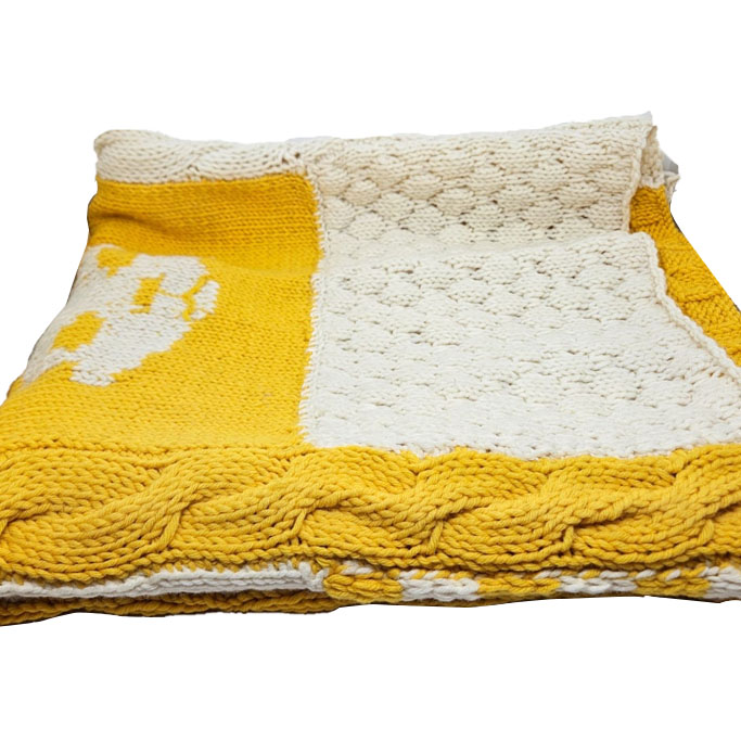 Gomitolorosa Copertine Design coperta bimbo maglia gialla
