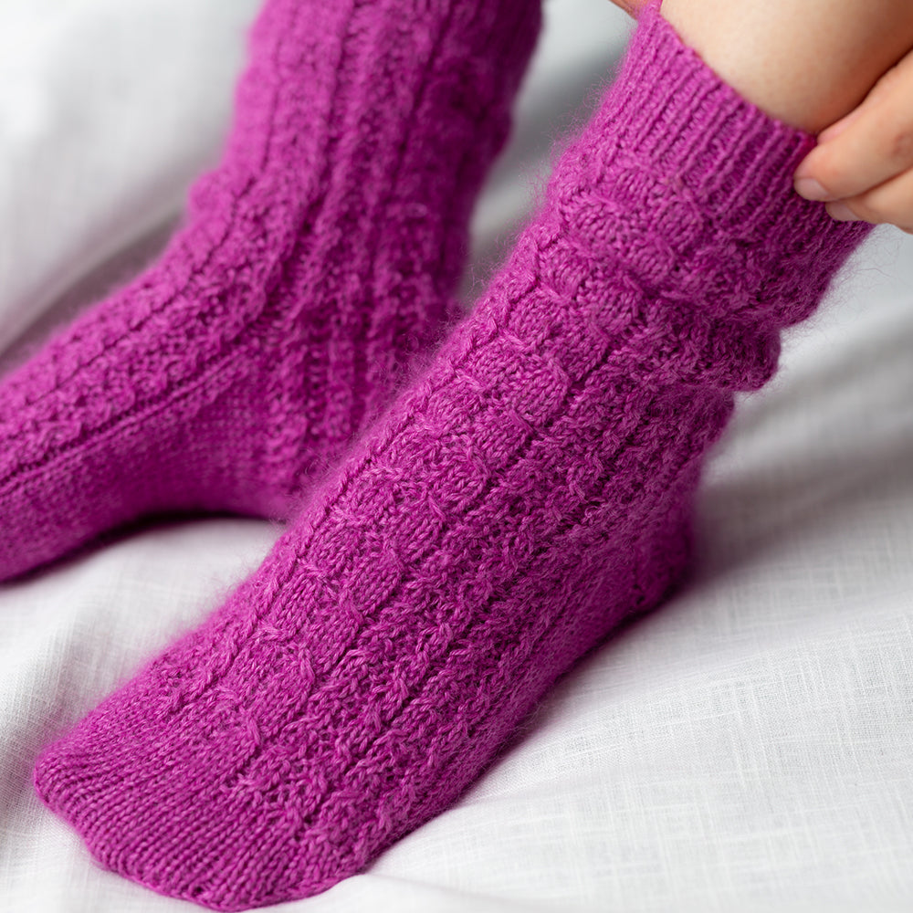 Pascuali Tender Curl Socks schema calzini trecce