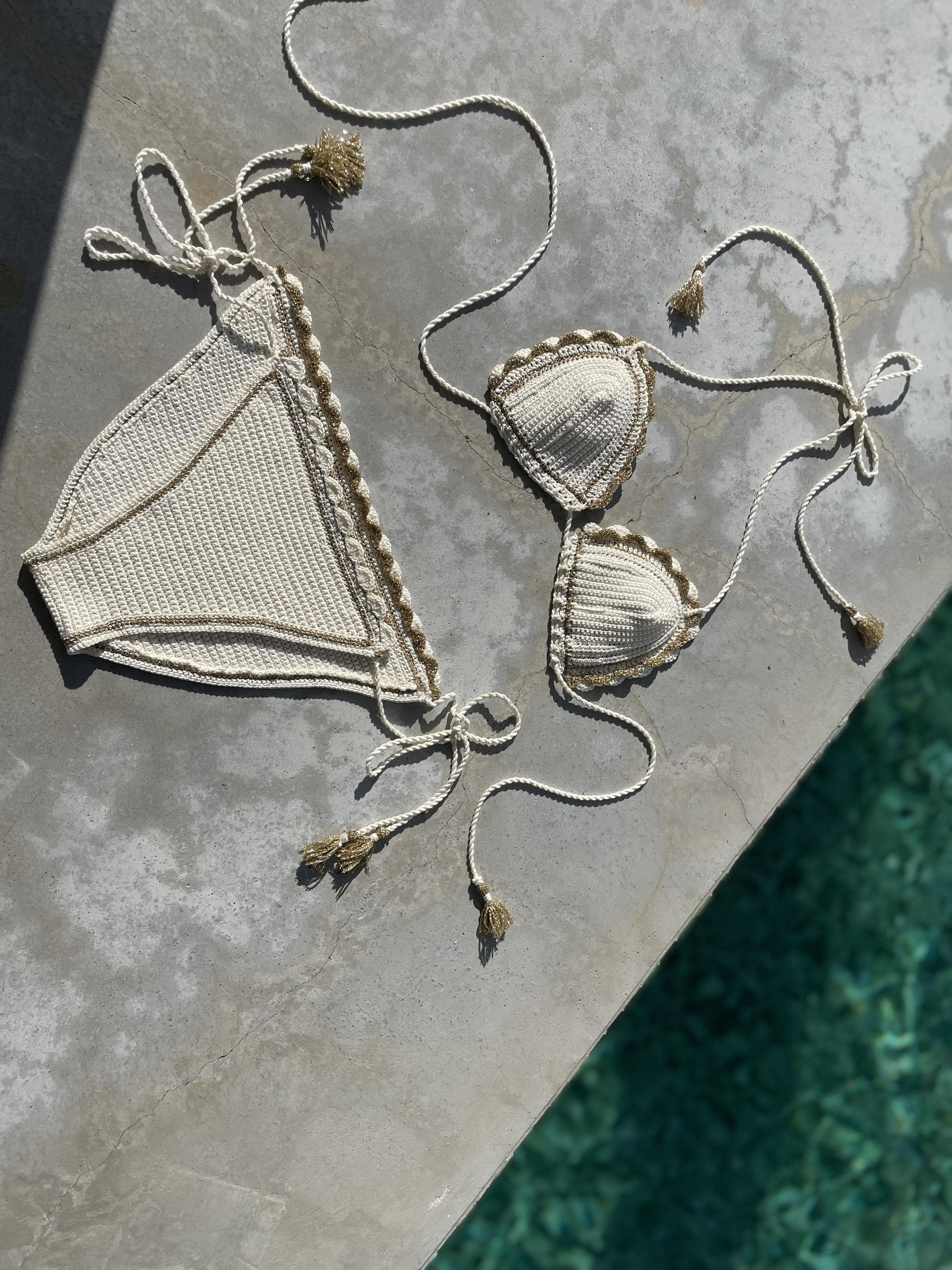 Anny Blatt Tahiti Kit Bikini Uncinetto Naturale Oro
