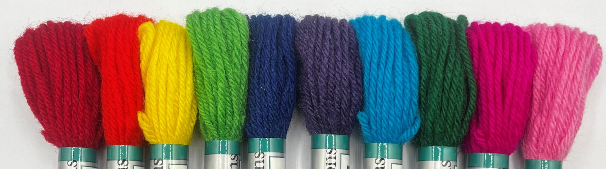 Appleton Rainbow Tapestry 4 Ply set fili arcobaleno