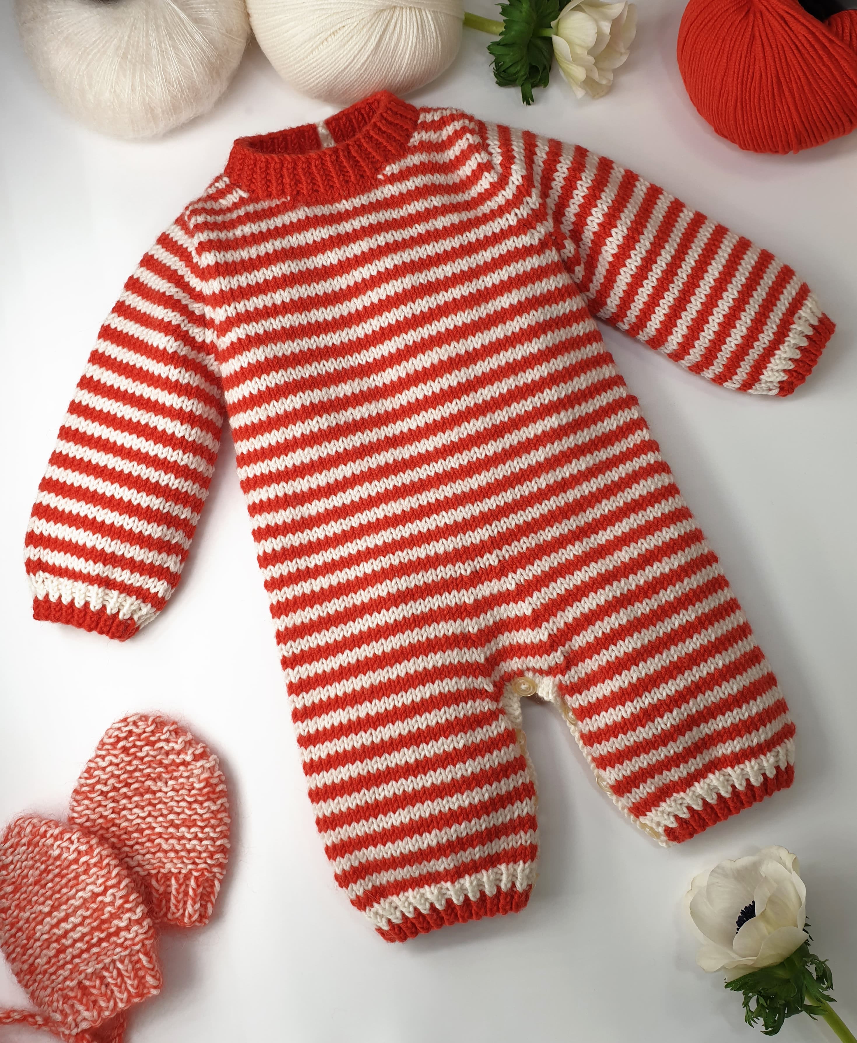 Annyblatt Hêtre tutina neonato kit maglia taglia 1 rosso e naturale