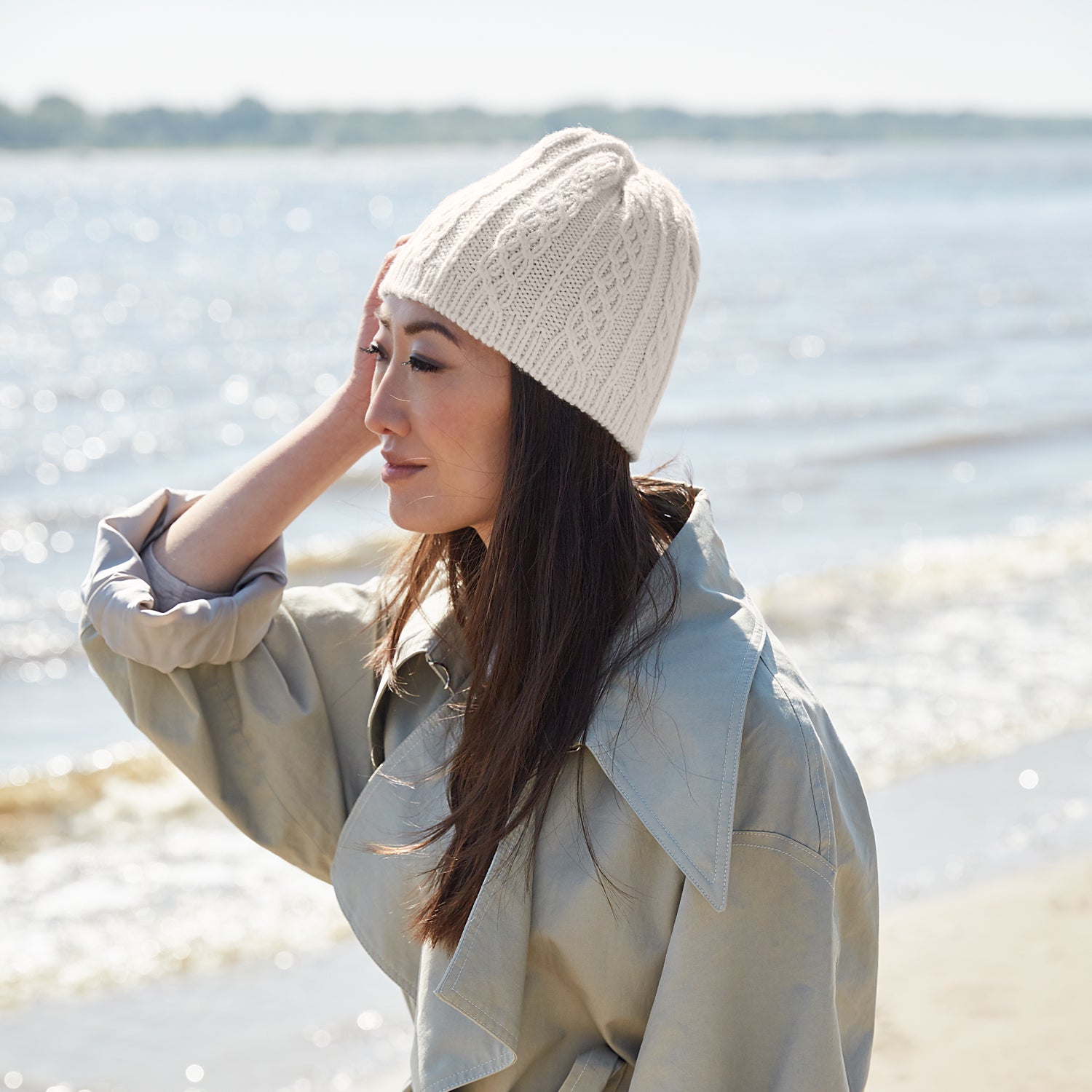 Rosy Green Wool Dotyk schema cappello trecce
