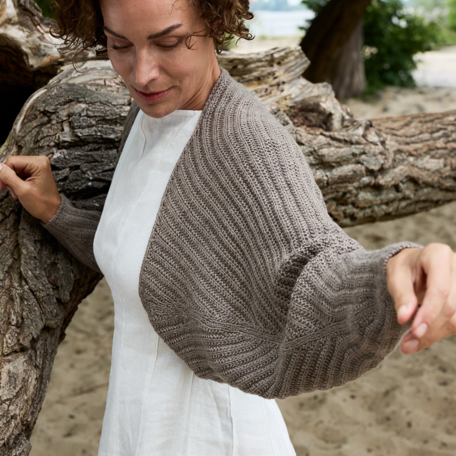 Rosy Green Wool Open Horizon schema maglia bolero