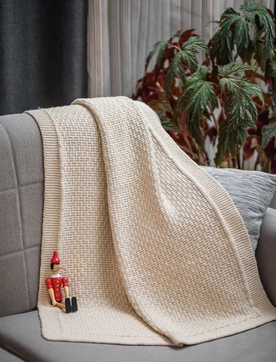 Rosarios4 270 Bambino schema coperta neonato