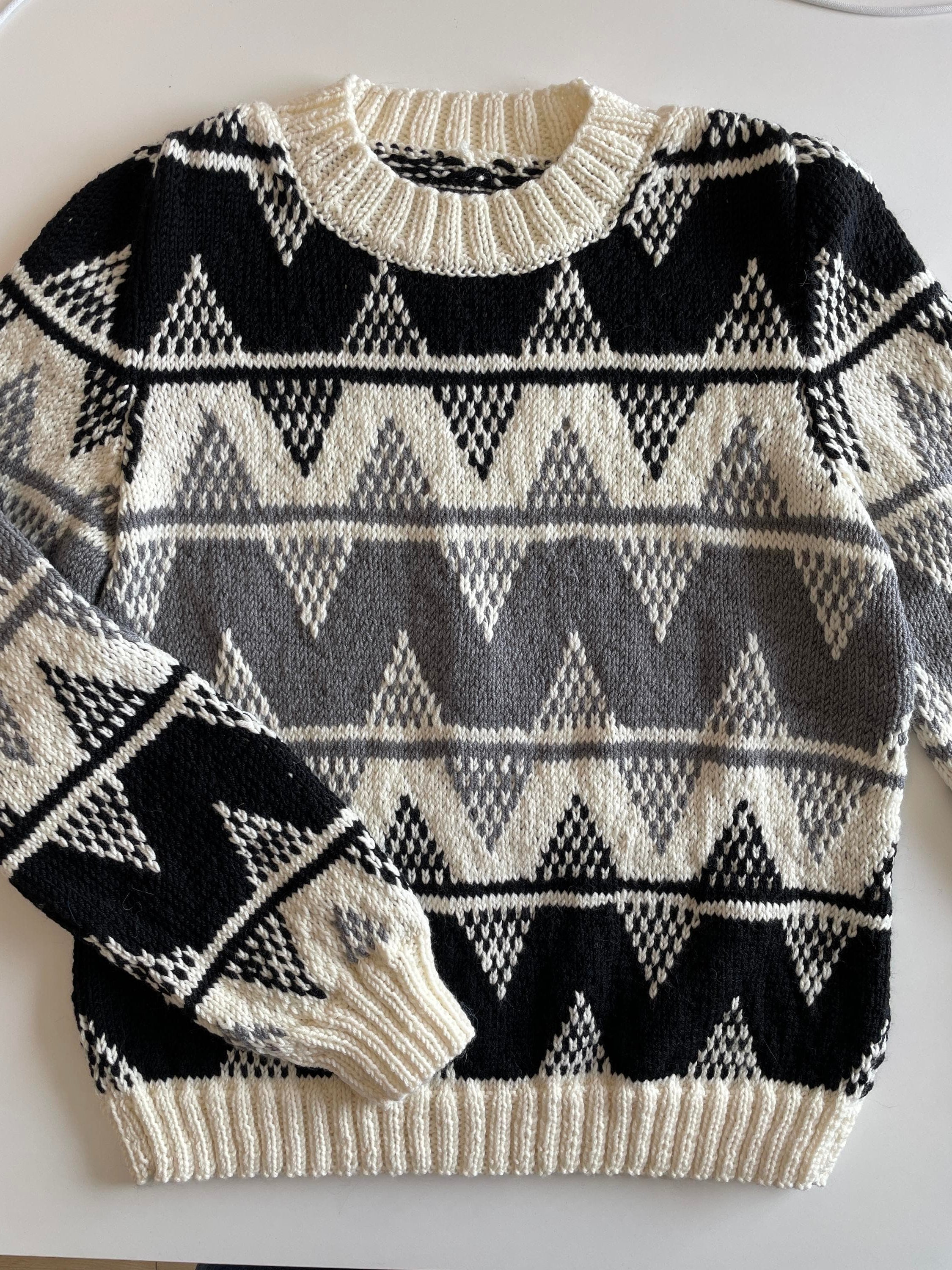 Anny Blatt Janice maglione ai ferri kit maglia merino