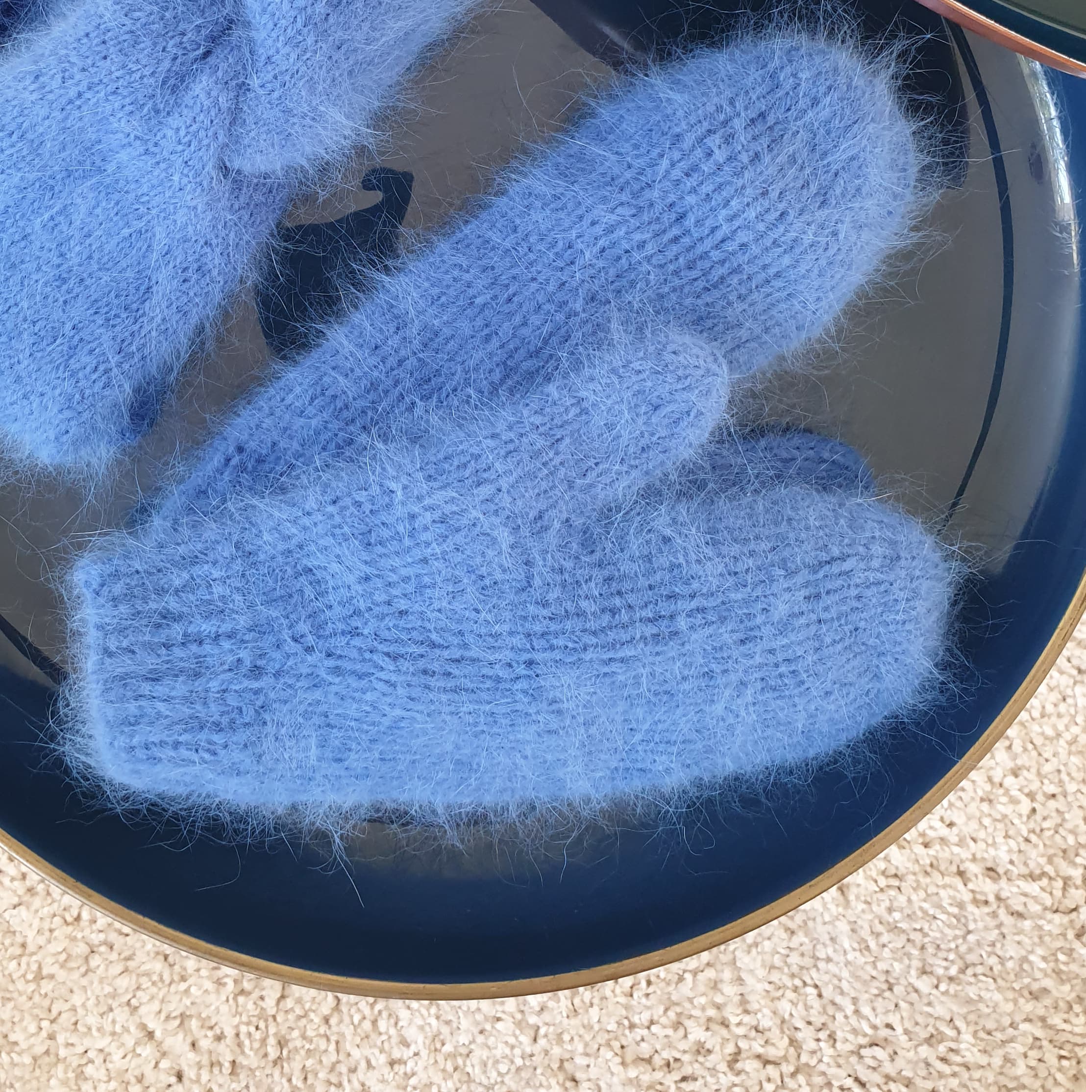 Annyblatt Angora Douceur Tignes moffole kit maglia nere