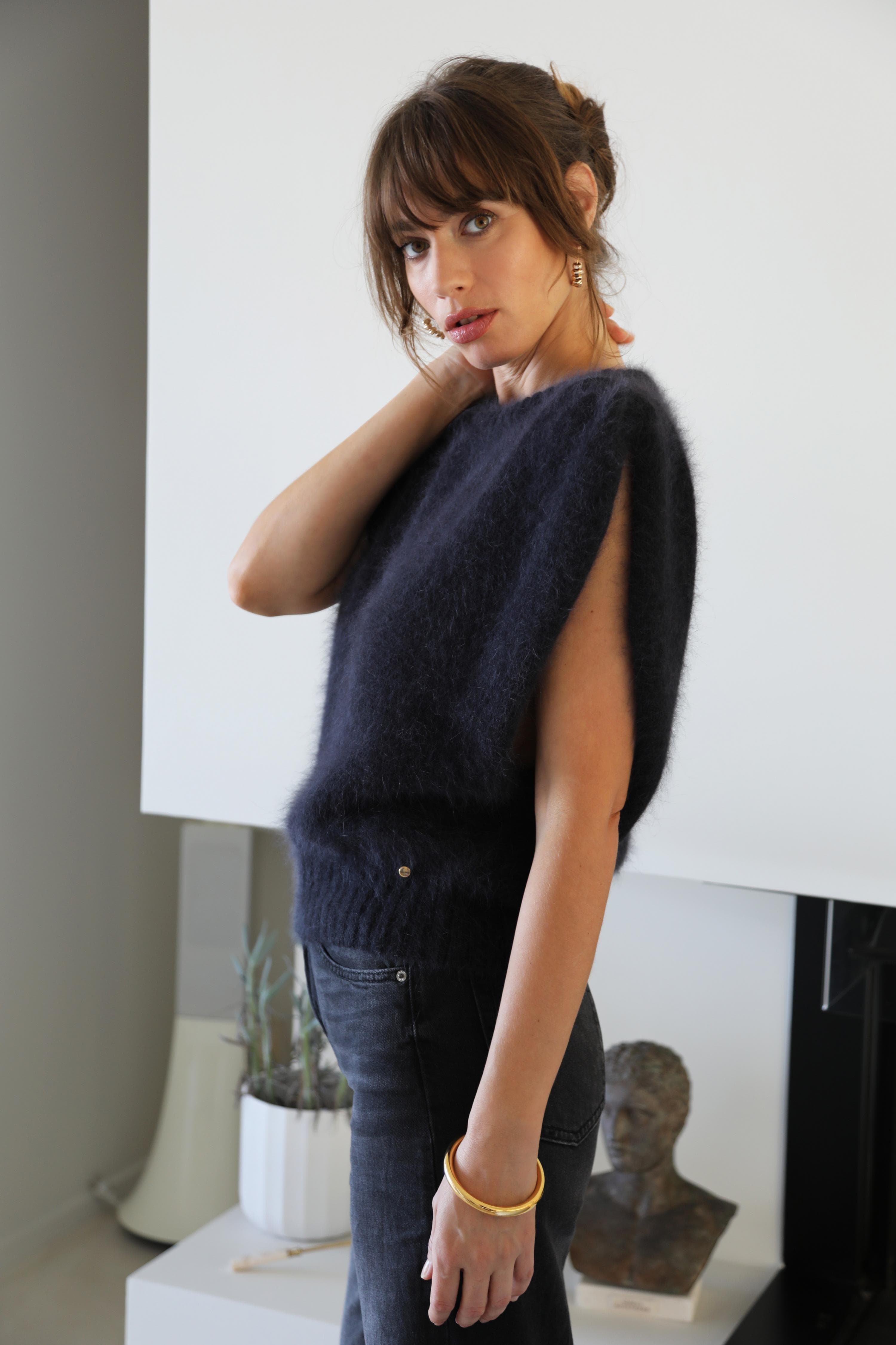 Annyblatt Pearl maglione smanicato taglia XS nero angora