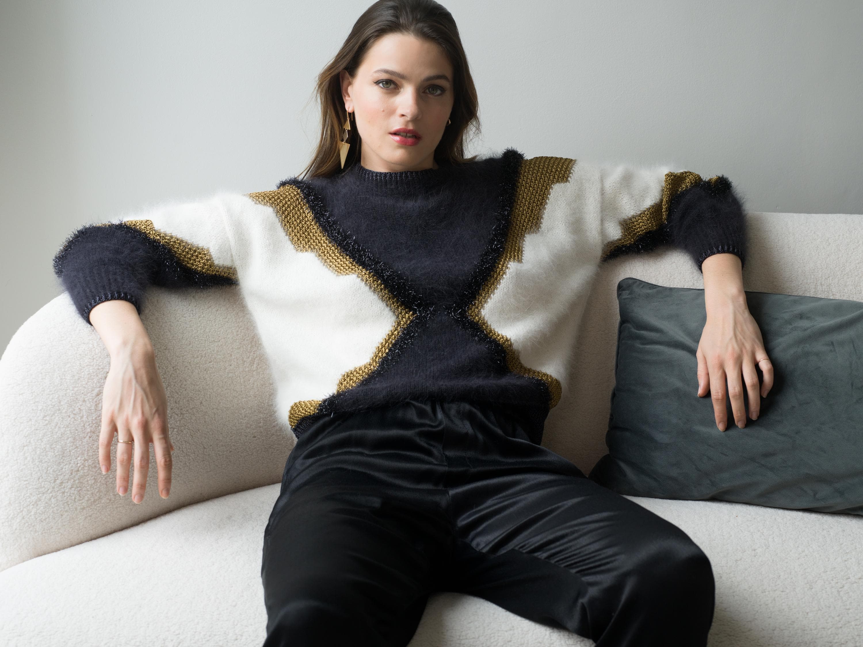 Annyblatt Stella modello maglia ai ferri angora dorato