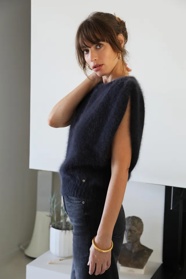 Annyblatt Pearl maglione smanicato taglia XS nero angora