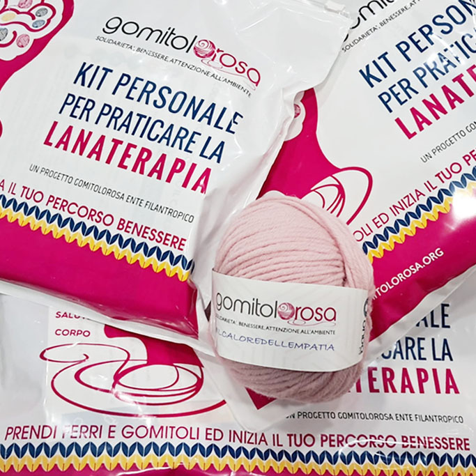Gomitolorosa Lanaterapia 3 Kit 2 per te 1 sospeso