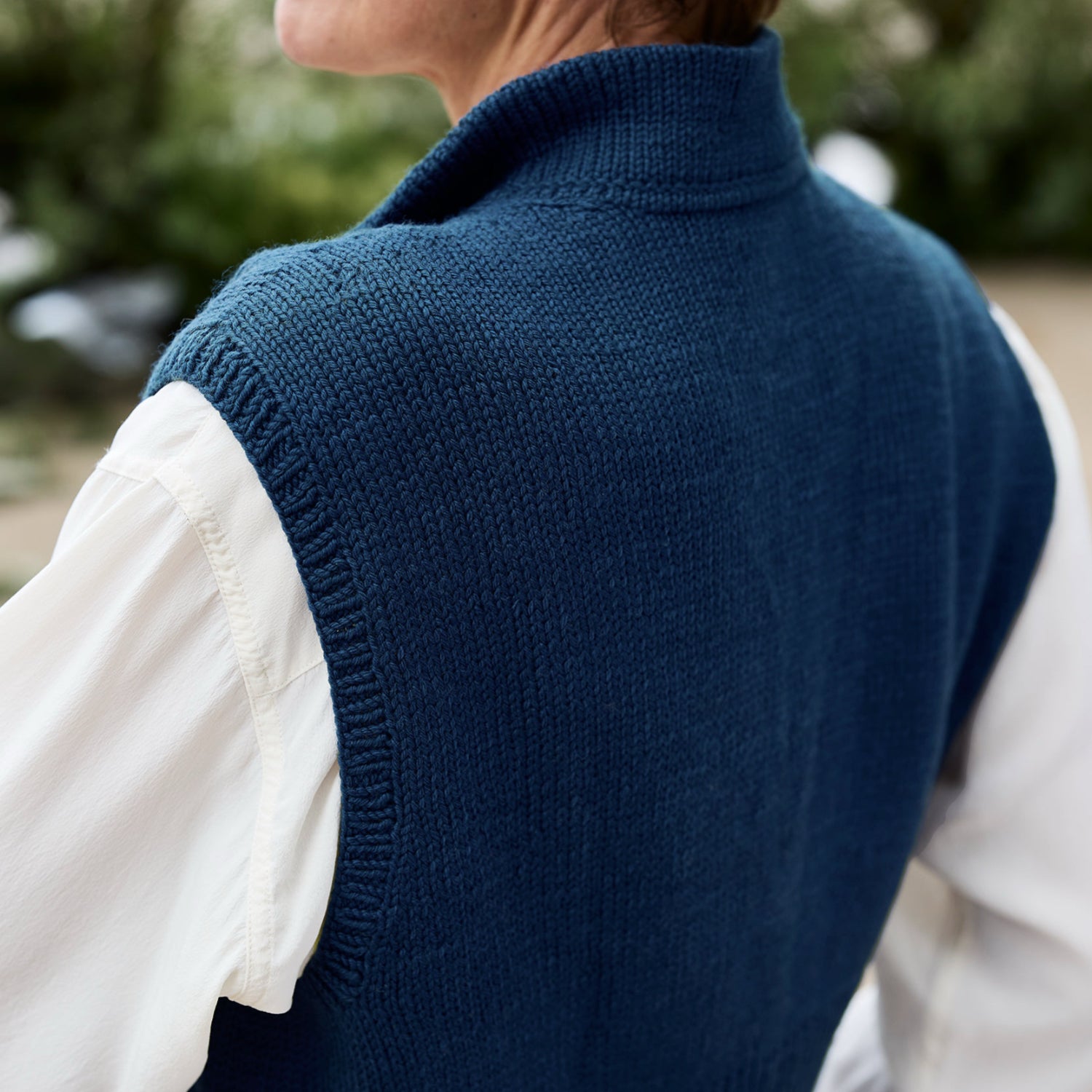 Rosy Green Wool Waymark Vest pattern gilet