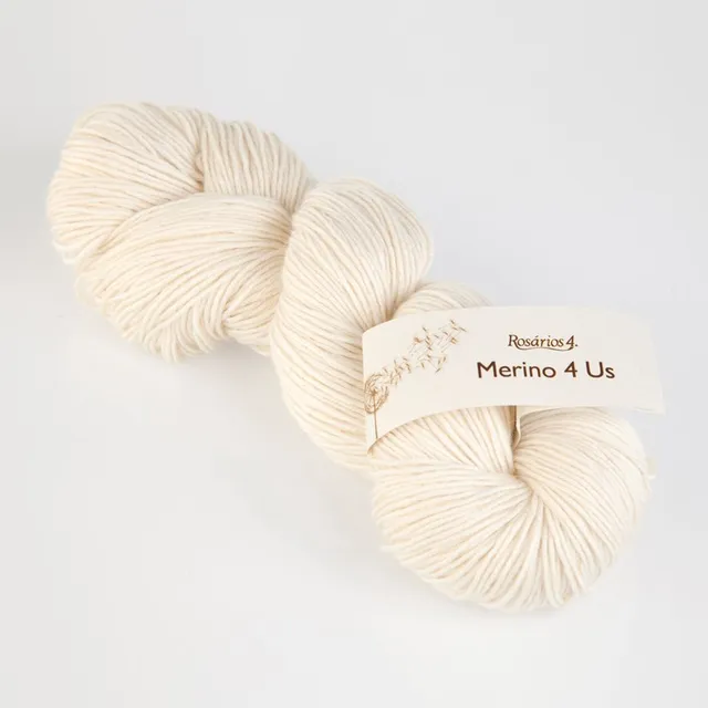 Rosarios4 Merino 4 US filato da tingere