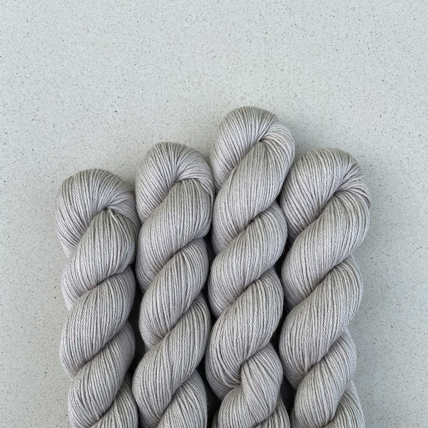 Pascuali Pinta filato merino seta ramie