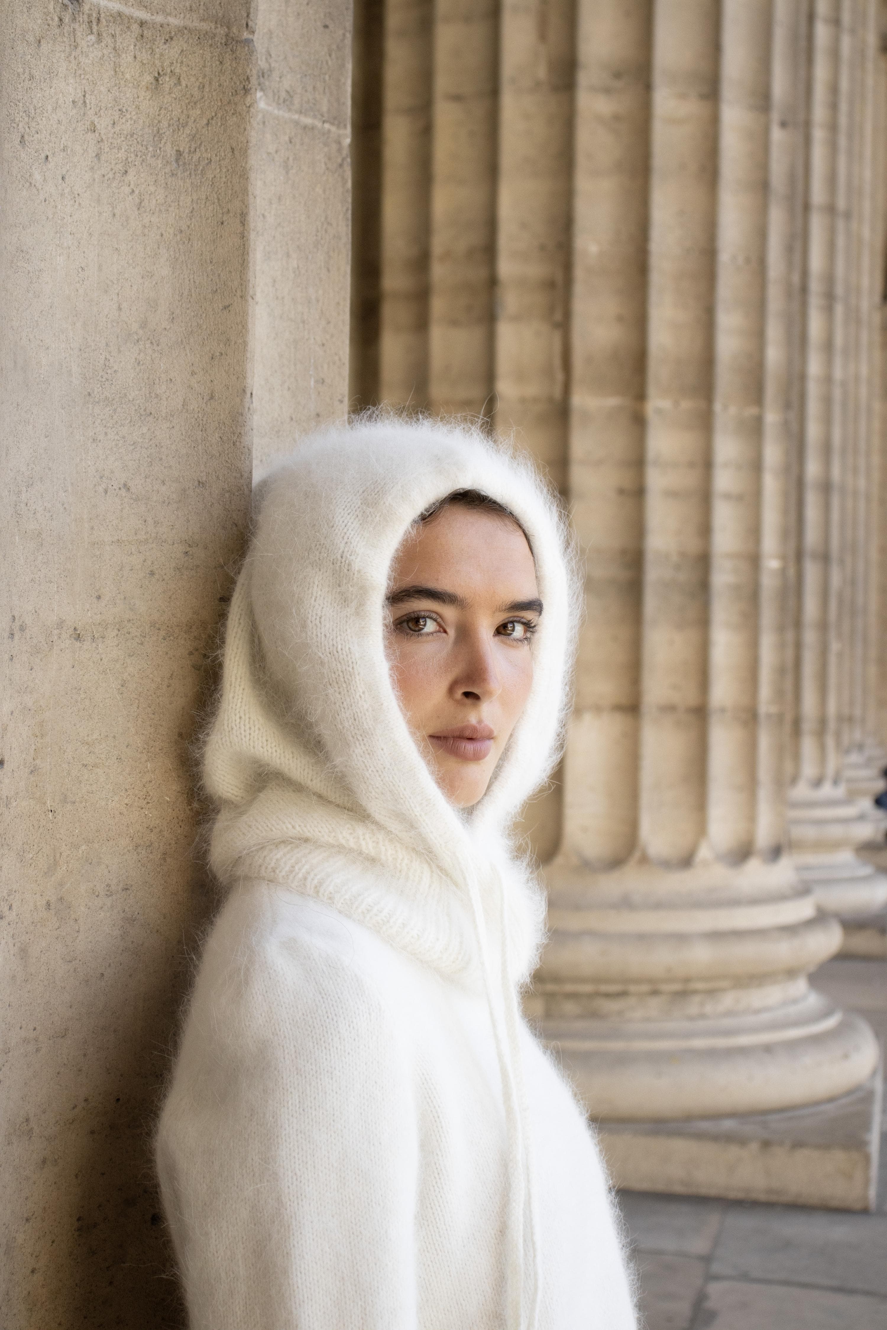 Anny Blatt Karina kit maglia passamontagna angora naturale