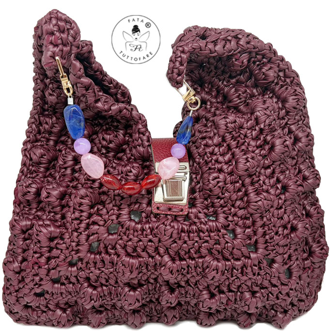 Gomitolorosa Coral Pearl borsa uncinetto fatta a mano