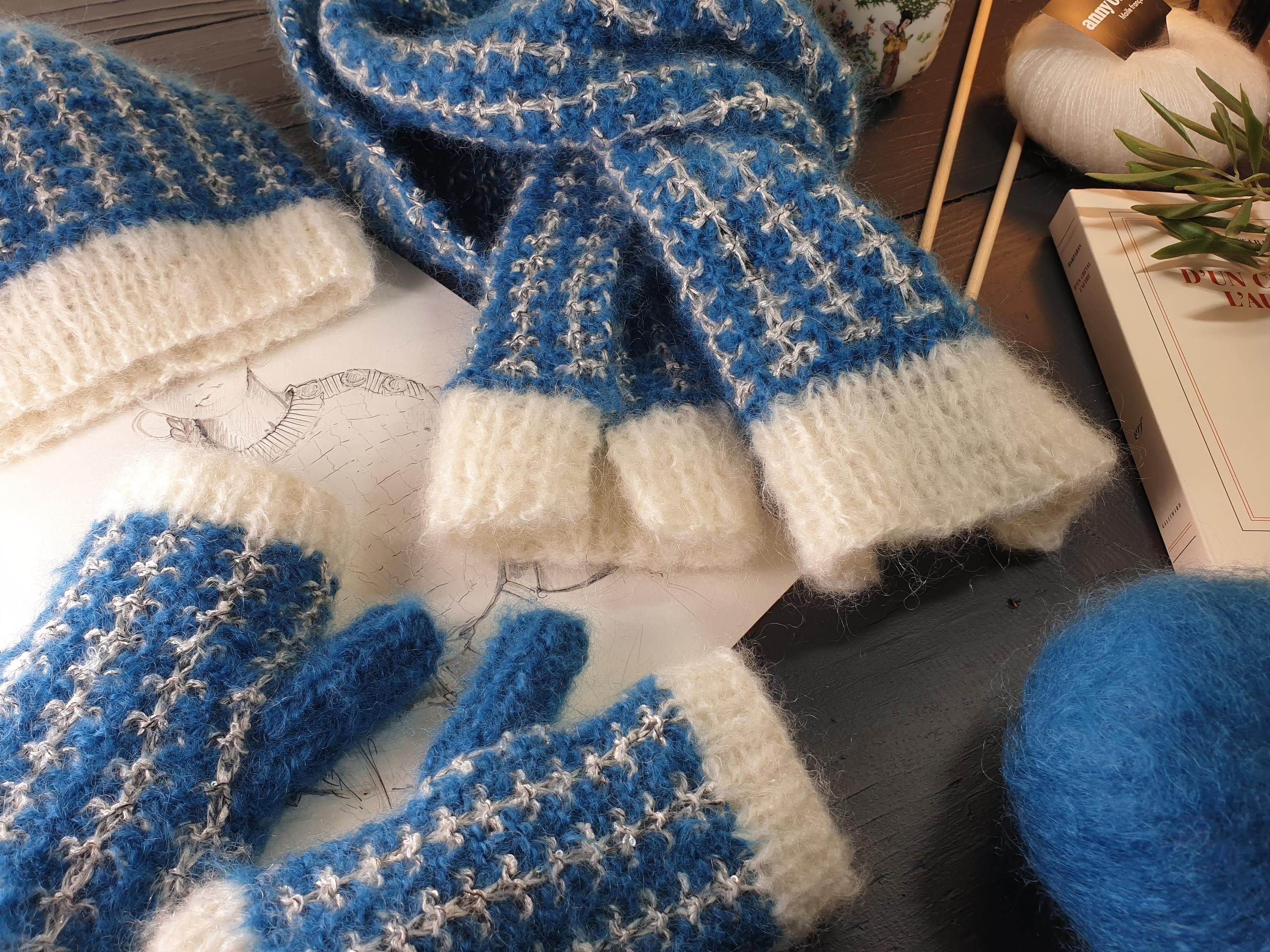 Anny Blatt Chamonix kit sciarpa berretto guanti pacifico mohair