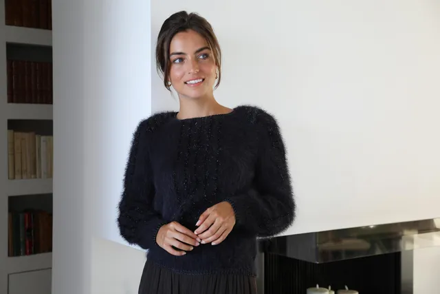 Annyblatt Britney kit maglia Nero angora e luce
